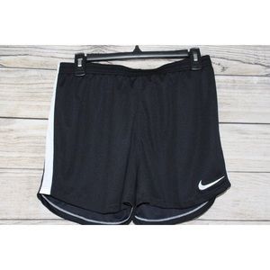 🚨NWT🚨Nike Dri-Fit Shorts!